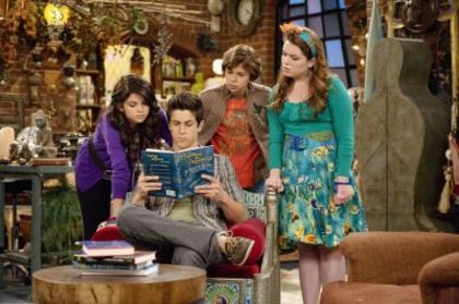 normal_2x16FutureHarper04 - Wizards Of Waverly Place - Future Harper - Promotional Stills