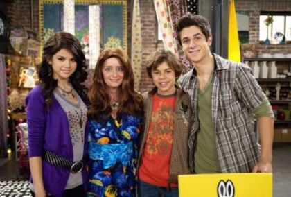 normal_2x16FutureHarper14 - Wizards Of Waverly Place - Future Harper - Promotional Stills