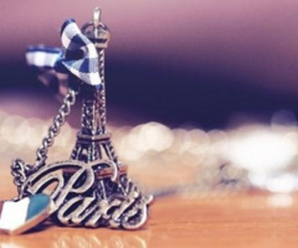 Paris cu funditsa - x-About Me-x