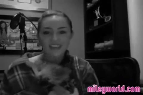 MileyWorld - Thank you! 0016 - MileyWorld - Thank you - Captures 1