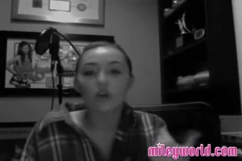 MileyWorld - Thank you! 0668 - MileyWorld - Thank you - Captures 2