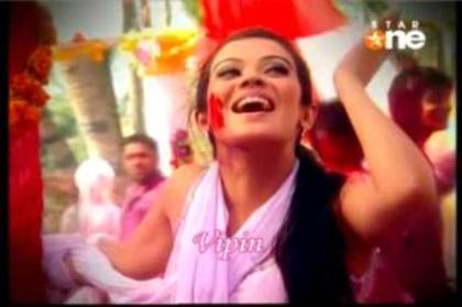 HOLI18 - DILL MILL GAYYE-HOLI