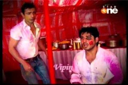 HOLI13 - DILL MILL GAYYE-HOLI