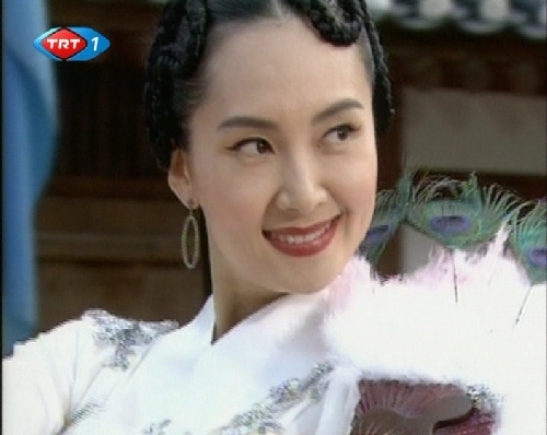 36 - Chae Si Ra