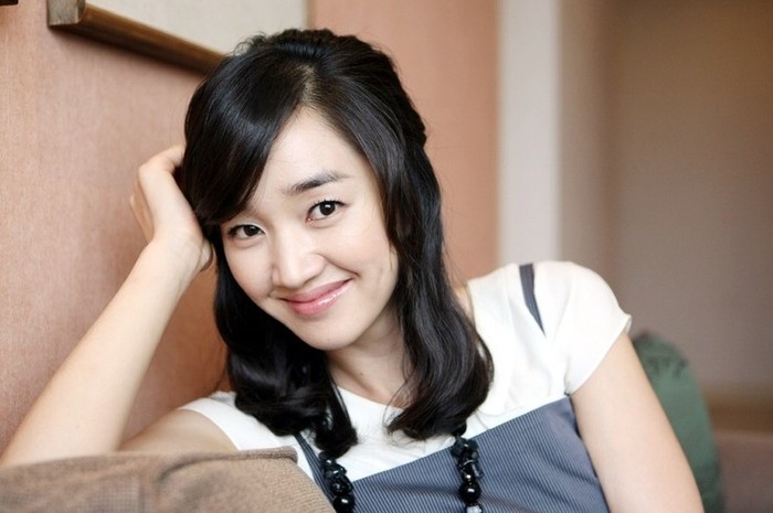 2 - Soo Ae