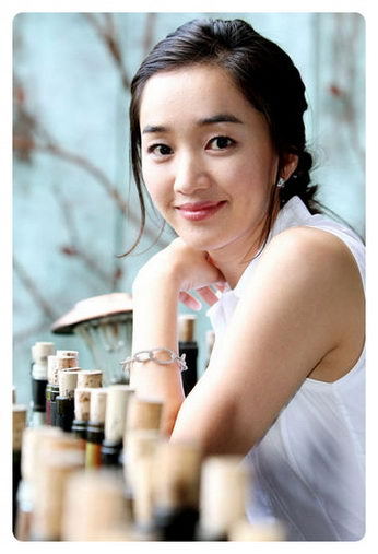 12 - Soo Ae