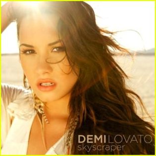 demi-lovato-skyscraper