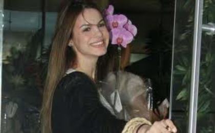 images (31) - Stephany Brito