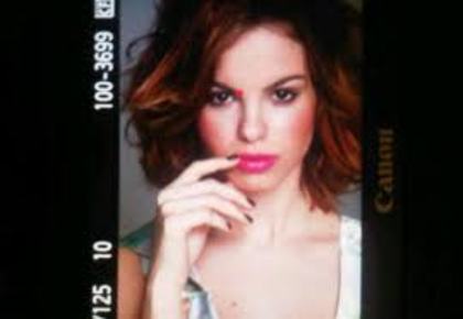 images (35) - Stephany Brito