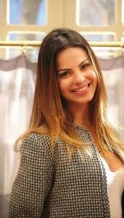 images (50) - Stephany Brito