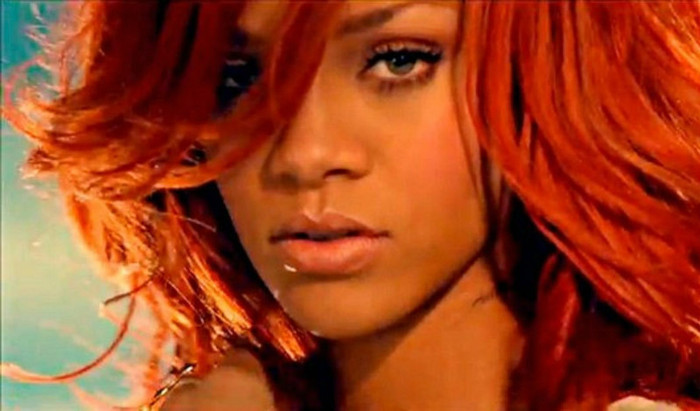 Rihanna (9)