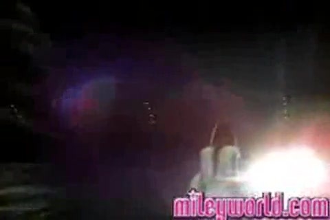 mileyWorld - Miley singing with Nick [Live] (280)