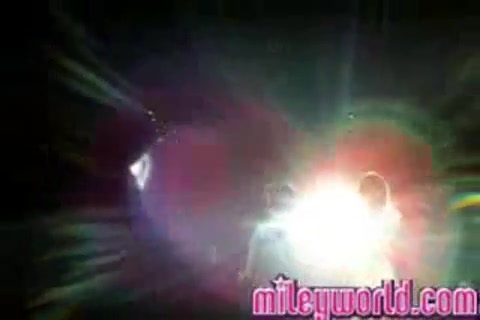 mileyWorld - Miley singing with Nick [Live] (863)