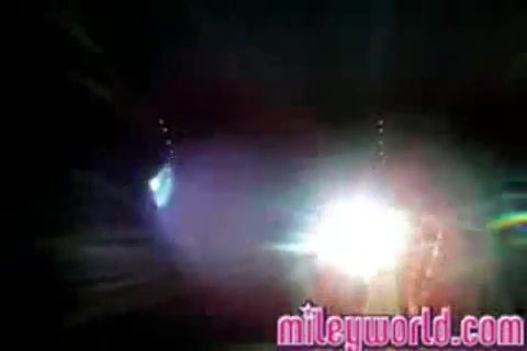 mileyWorld - Miley singing with Nick [Live] (885)