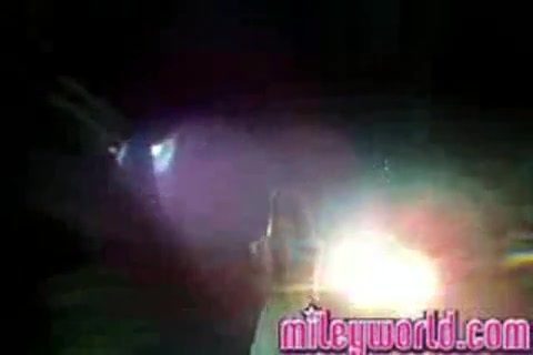 mileyWorld - Miley singing with Nick [Live] (902)