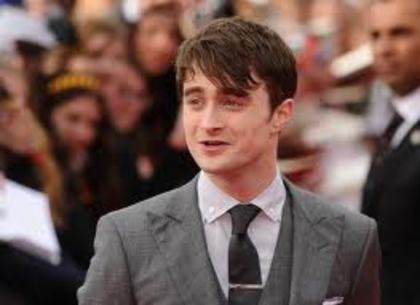 images (2) - harry potter and the deathly hollows part 2 premiere at london