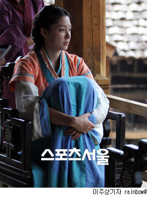 100722_4c47ab00b895e - Filmari-Kim So Roo