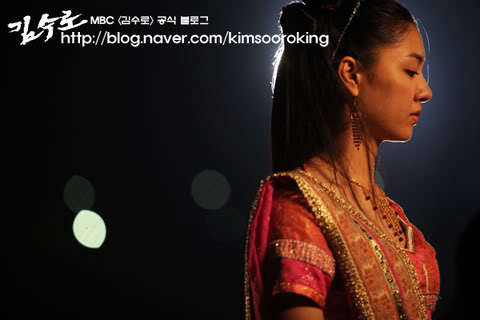 img_0787_kimsooroking - Filmari-Kim So Roo