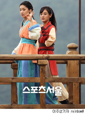 100722_4c47aac829c87 - poze din kim suro