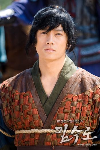 54706507201006241834472921259404201_006 - poze din kim suro