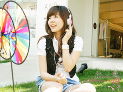 p421901_250_400 - Sunny
