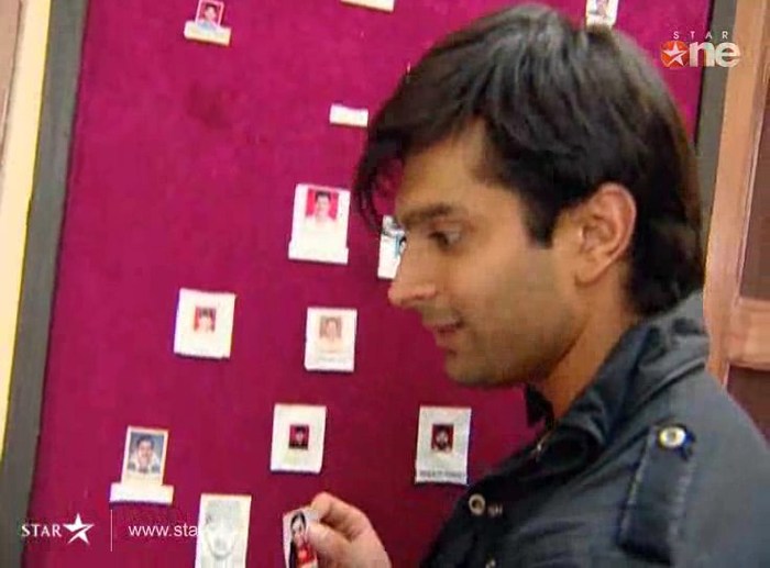 1FD12 - DILL MILL GAYYE KaSh As ArSh Jail Scene Kapz