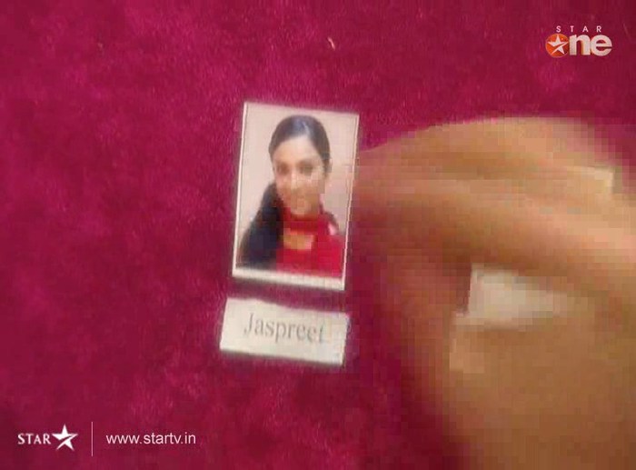 hSF32 - DILL MILL GAYYE KaSh As ArSh Jail Scene Kapz
