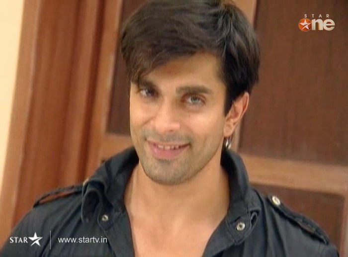 ykuIH - DILL MILL GAYYE KaSh As ArSh Jail Scene Kapz