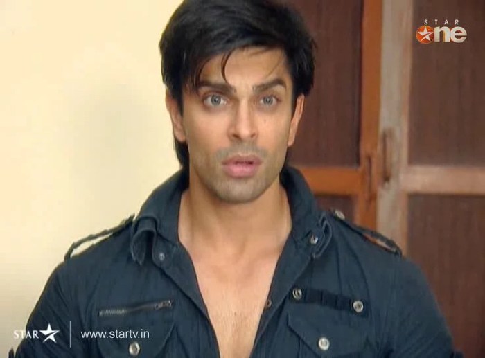 Z7gjs - DILL MILL GAYYE KaSh As ArSh Jail Scene Kapz