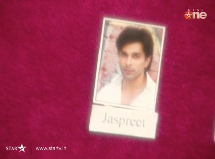 Fkv4m - DILL MILL GAYYE KaSh As ArSh Jail Scene Kapz