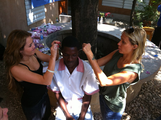 PHOTOaElBnN - February 2011 - Starkey Hearing Foundation in Haiti