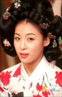 imagesCA7LE2S6 - Hwang Jin Yi