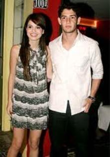 images (15) - Stephany Brito