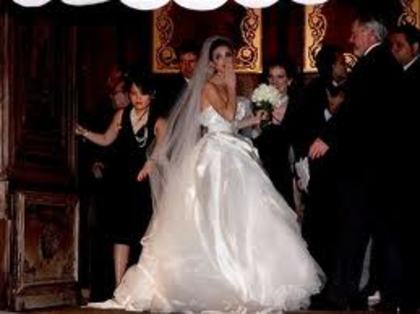 images (32) - Stephany Brito