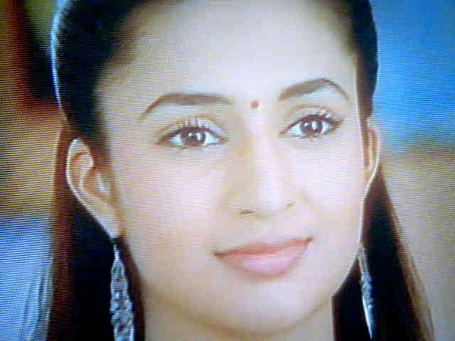 pvnnufovdflnhfpmspi1 - Divyanka Tripathi frumusete rara