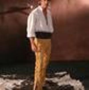 zorro-la-espada-y-la-rosa-492507l-thumbnail_gallery