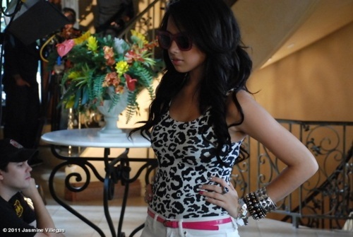 82 - Jasmine Villegas