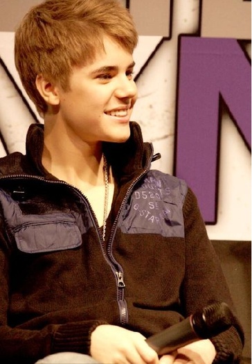 Justin-Bieber-N-S-N