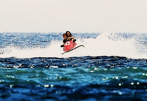 hgjyhjk - Justin Bieber and Selena Gomez in Hawaii