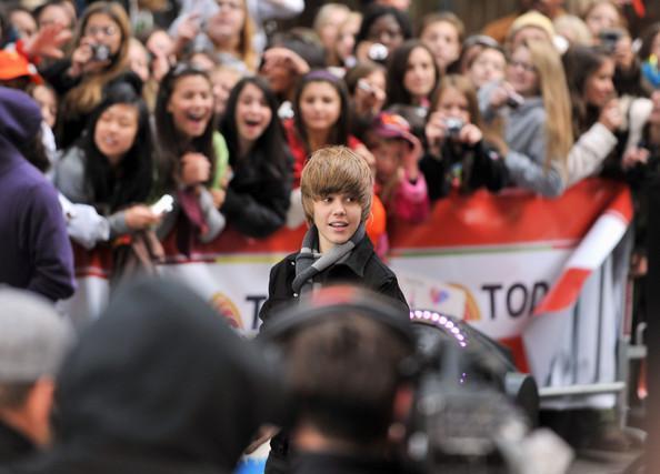 Justin-Bieber-1276265,855715,6 - Justin Bieber