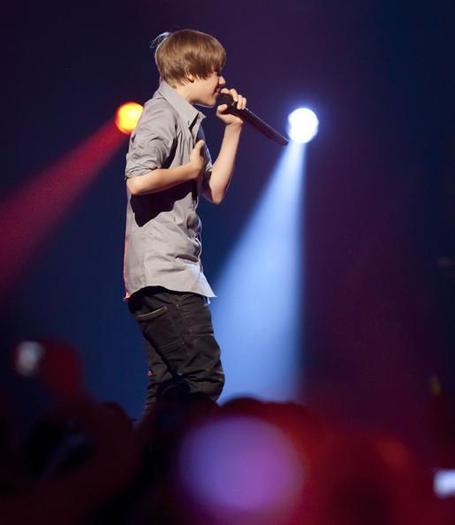 Justin-Bieber-1276265,942755,29 - Justin Bieber