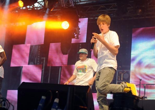 Justin-Bieber-1276265,953156,29 - Justin Bieber