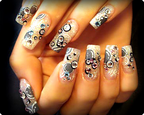 111 - unghii false cu model