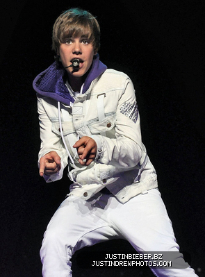 normal_-a07e9a8f4107eae4_custom_665xauto