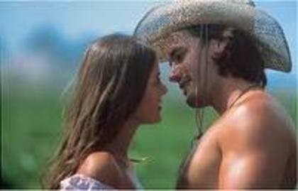 images (17) - Marlene Favela