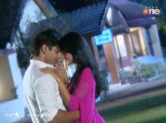 260107_190816907634343_190405284342172_486040_3125193_n - xxArmaan si Ridhima-Karan Singh Grover si Jennifer Wingetxx