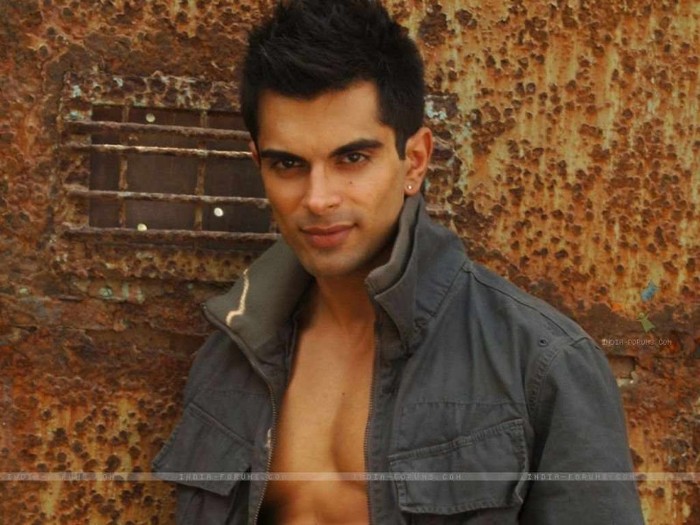 52375_134602469923539_100001213609631_197965_2175558_o - xxKaran Singh Grover-Armaanxx