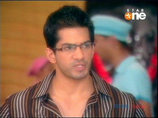 n99317997141_2572252_6697495 n99317997141_2572252_6697495