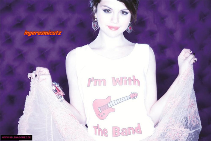 selena-gomez-kiss-and-tell-676