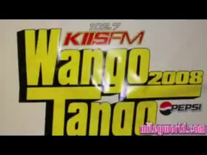 Miley Cyrus at the Wango Tango (Mileyworld Exclusive) 014 - Miley Cyrus at the Wango Tango - MileyWorld Exclusive - Captures 1